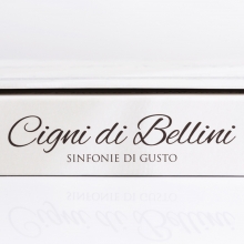 ANTICA DOLCERIA RIZZA Cioccolato modicano cigni di bellini